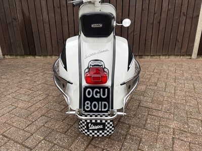 Lot 1966 Vespa SS180 Super Sport (221)