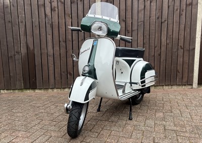 Lot 149 - 1966 Vespa SS180 Super Sport (221)