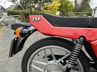 Lot 215 - 1979 Benelli 250/4 Quattro