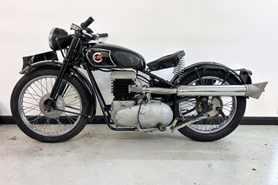 Lot 214 - 1948 EMC Split Single