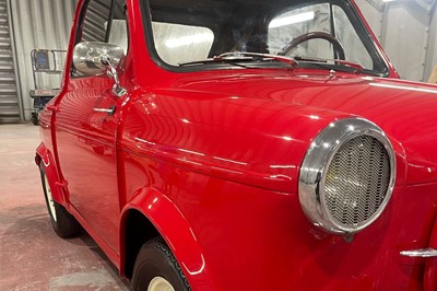 Lot 1959 Vespa Micro Car