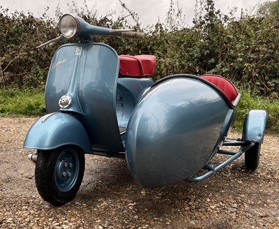 Lot 111 - c.1962 Vespa VBA1 Combination