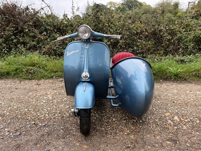 Lot 111 - c.1962 Vespa VBA1 Combination