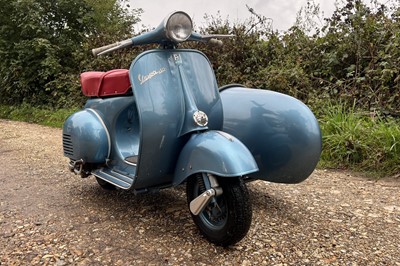 Lot 111 - c.1962 Vespa VBA1 Combination