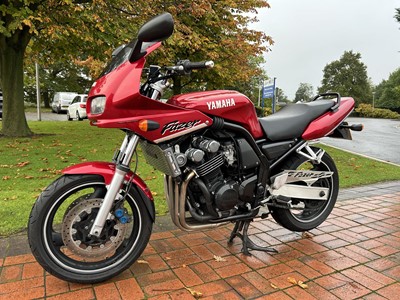 Lot 408 - 1999 Yamaha FZS 600 Fazer