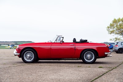 Lot 1966 MG B Roadster