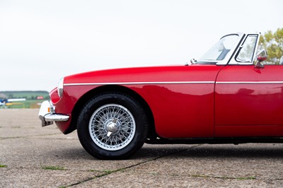 Lot 1966 MG B Roadster