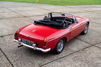 Lot 1966 MG B Roadster