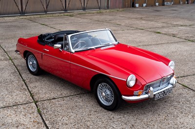 Lot 1966 MG B Roadster