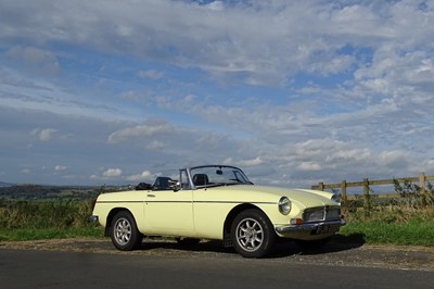 Lot 56 - 1976 MG B Roadster