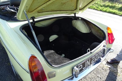 Lot 56 - 1976 MG B Roadster