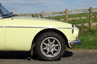 Lot 56 - 1976 MG B Roadster