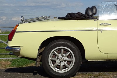 Lot 56 - 1976 MG B Roadster