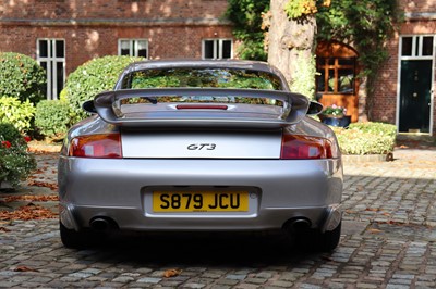 Lot 72 - 1998 Porsche 911 Carrera