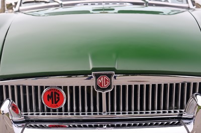 Lot 1977 MG B Roadster