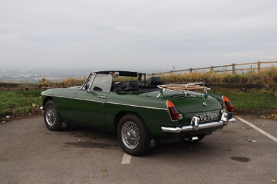 Lot 1977 MG B Roadster