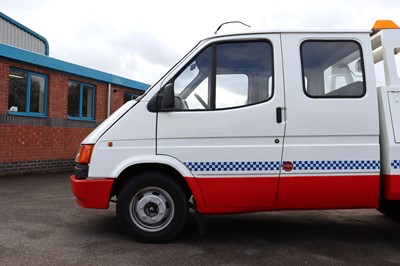 Lot 120 - 1989 Ford Transit Mk3 Recovery Truck