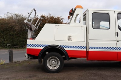 Lot 120 - 1989 Ford Transit Mk3 Recovery Truck