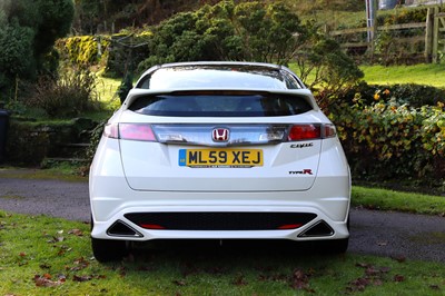 Lot 2009 Honda Civic Type R Championship White Edition