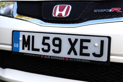 Lot 2009 Honda Civic Type R Championship White Edition