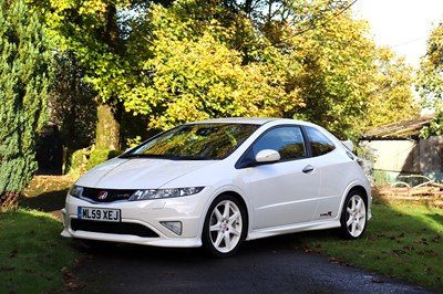 Lot 2009 Honda Civic Type R Championship White Edition