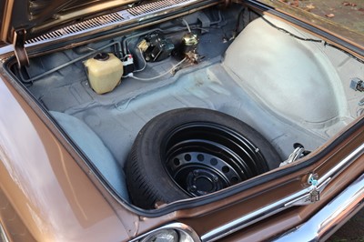 Lot 1964 Chevrolet Corvair Monza Cabriolet