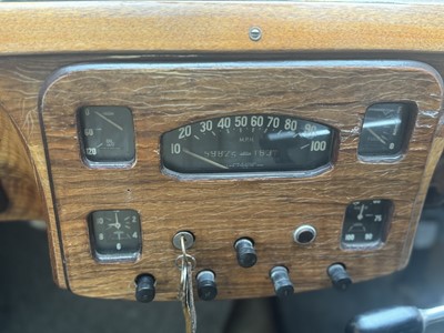 Lot 1953 Triumph Renown Saloon