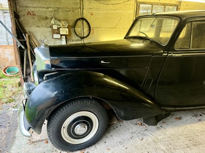 Lot 12 - 1952 Bentley MkVI Saloon