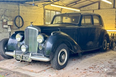 Lot 12 - 1952 Bentley MkVI Saloon