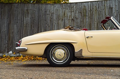 Lot 1958 Mercedes-Benz 190 SL