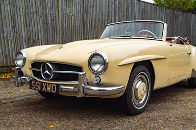 Lot 1958 Mercedes-Benz 190 SL