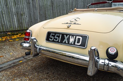 Lot 1958 Mercedes-Benz 190 SL