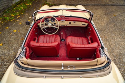 Lot 1958 Mercedes-Benz 190 SL