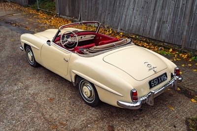 Lot 1958 Mercedes-Benz 190 SL