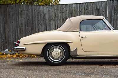 Lot 1959 Mercedes-Benz 190 SL