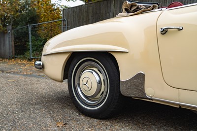 Lot 1959 Mercedes-Benz 190 SL