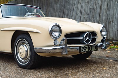 Lot 1959 Mercedes-Benz 190 SL