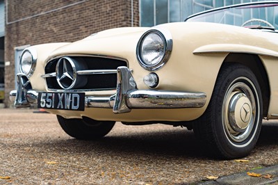 Lot 1959 Mercedes-Benz 190 SL