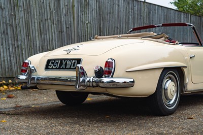 Lot 1959 Mercedes-Benz 190 SL