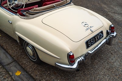 Lot 1959 Mercedes-Benz 190 SL