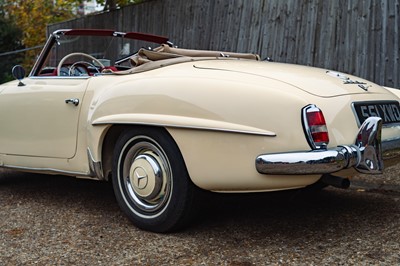 Lot 1959 Mercedes-Benz 190 SL