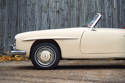 Lot 1959 Mercedes-Benz 190 SL