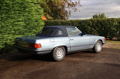 Lot 121 - 1985 Mercedes-Benz 380 SL