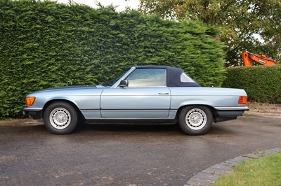 Lot 121 - 1985 Mercedes-Benz 380 SL