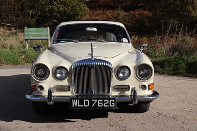 Lot 1968 Daimler Sovereign