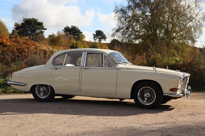 Lot 1968 Daimler Sovereign