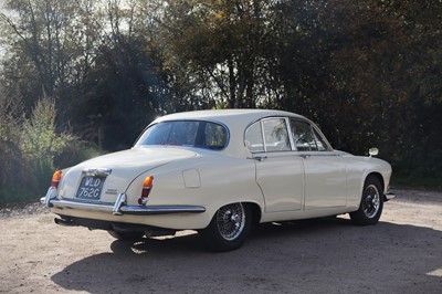 Lot 1968 Daimler Sovereign