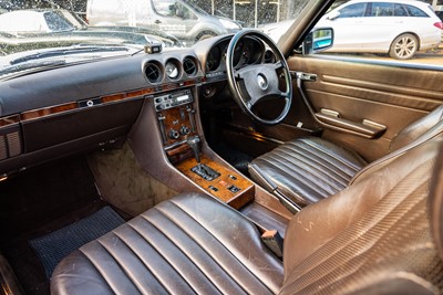 Lot 93 - 1986 Mercedes-Benz 500 SL