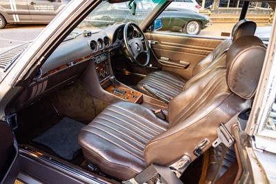 Lot 93 - 1986 Mercedes-Benz 500 SL