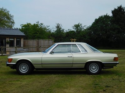 Lot 1980 Mercedes-Benz 450 SLC